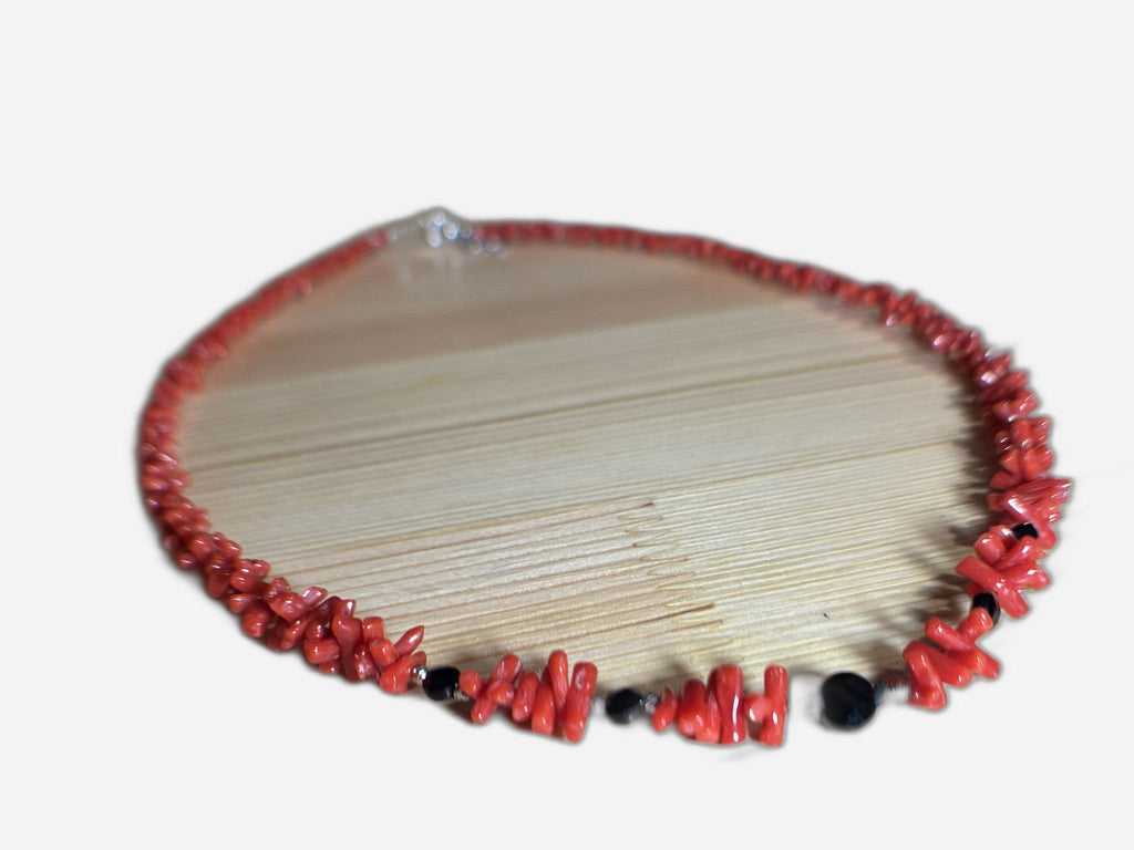Collana In Corallo Con Agata Nera